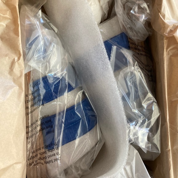 Lucky Brand Women’s Hegen Sandal - Picture 11 of 11